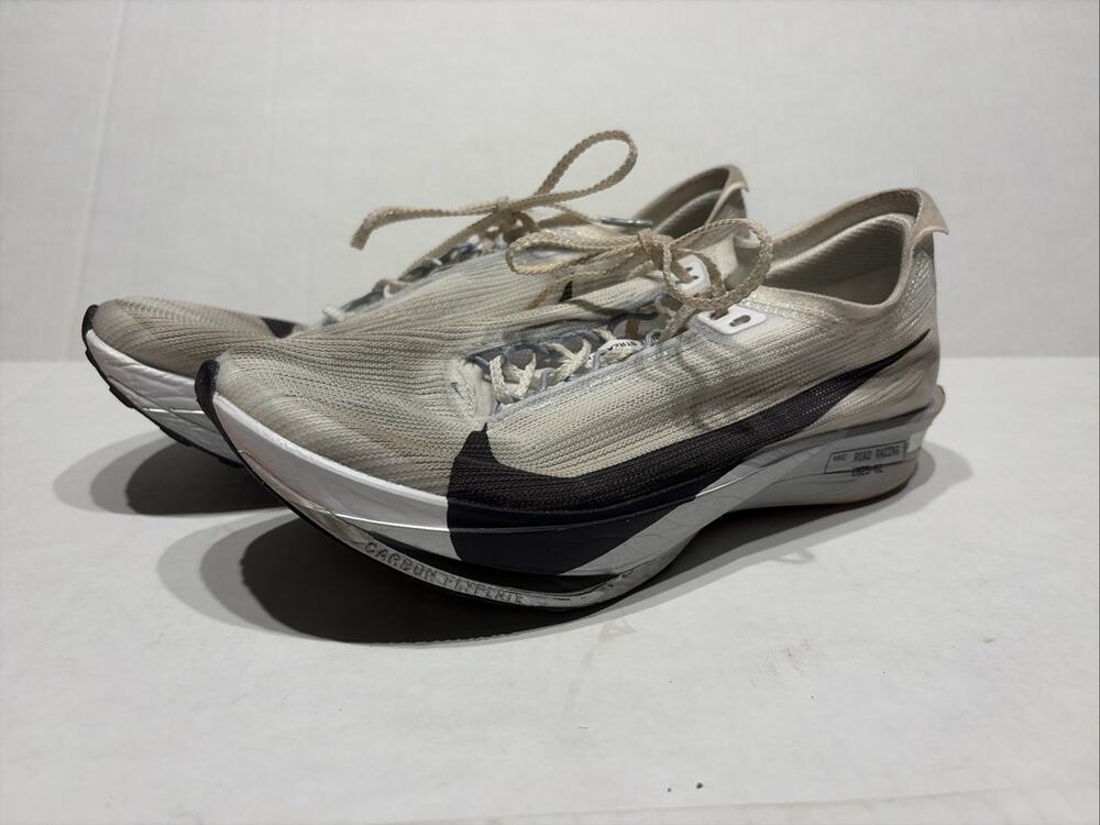 Nike ZoomX Streakfly 2 Men’s Size 8 White Gridiron Obsidian Mist HF6416-100